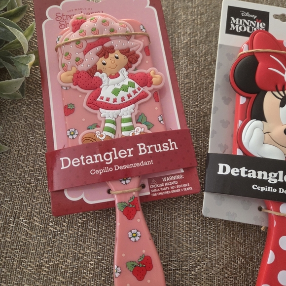 Detangler Brush, Choice Of - Picture 6 of 9